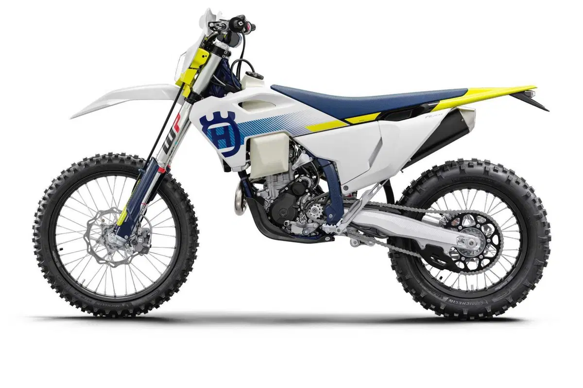 Husqvarna Motorcycles presenta la nuova generazione di modelli enduro. Tante le novità (19)