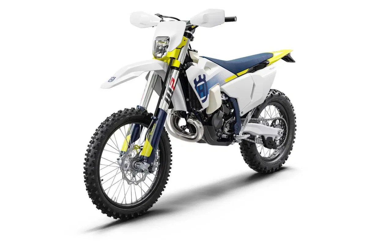 Husqvarna Motorcycles presenta la nuova generazione di modelli enduro. Tante le novità (21)