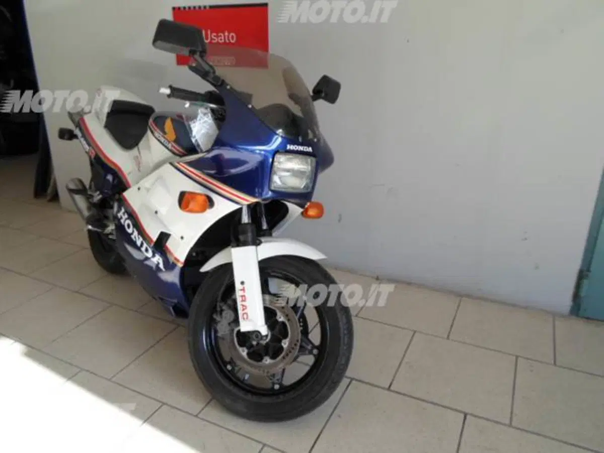 Le Belle e Possibili di Moto.it: Honda NS400R (3)