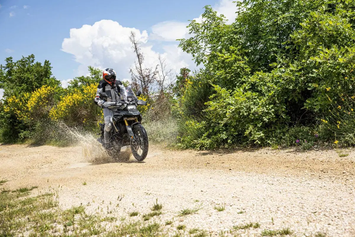 Suzuki V-STROM DAY 2023: alla scoperta dell'Umbria in sella alla 1050 DE [GALLERY] (10)