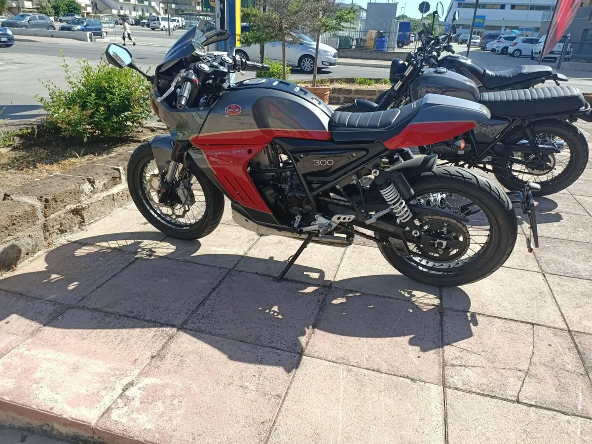 FB Mondial Sport Classic 300 (2019 - 20) (3)