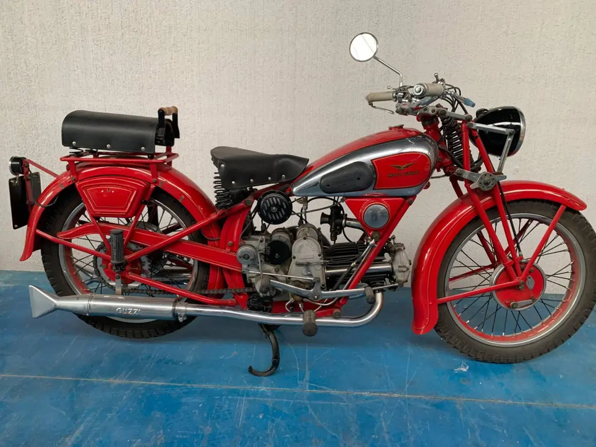 Moto Guzzi V 500 bitubo (7)
