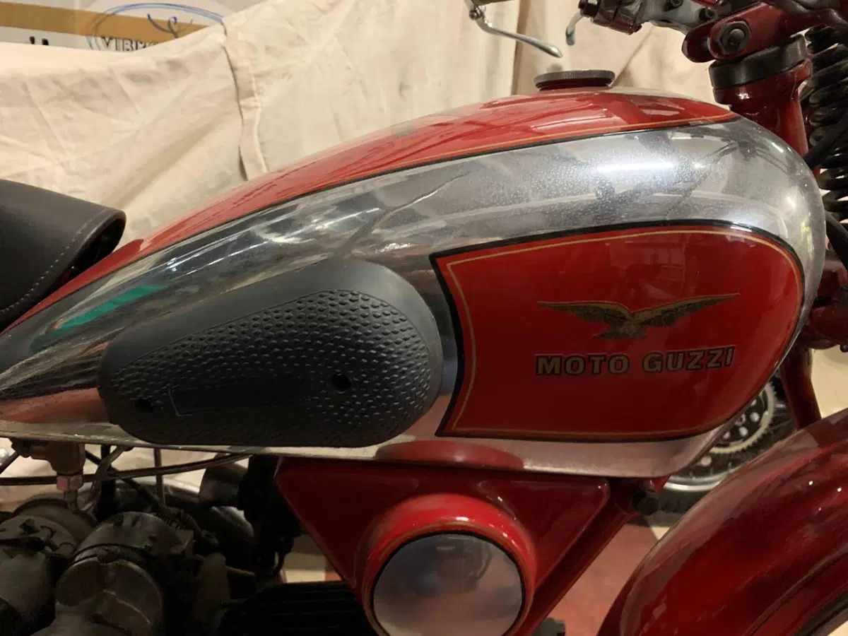 Moto Guzzi V 500 bitubo (9)