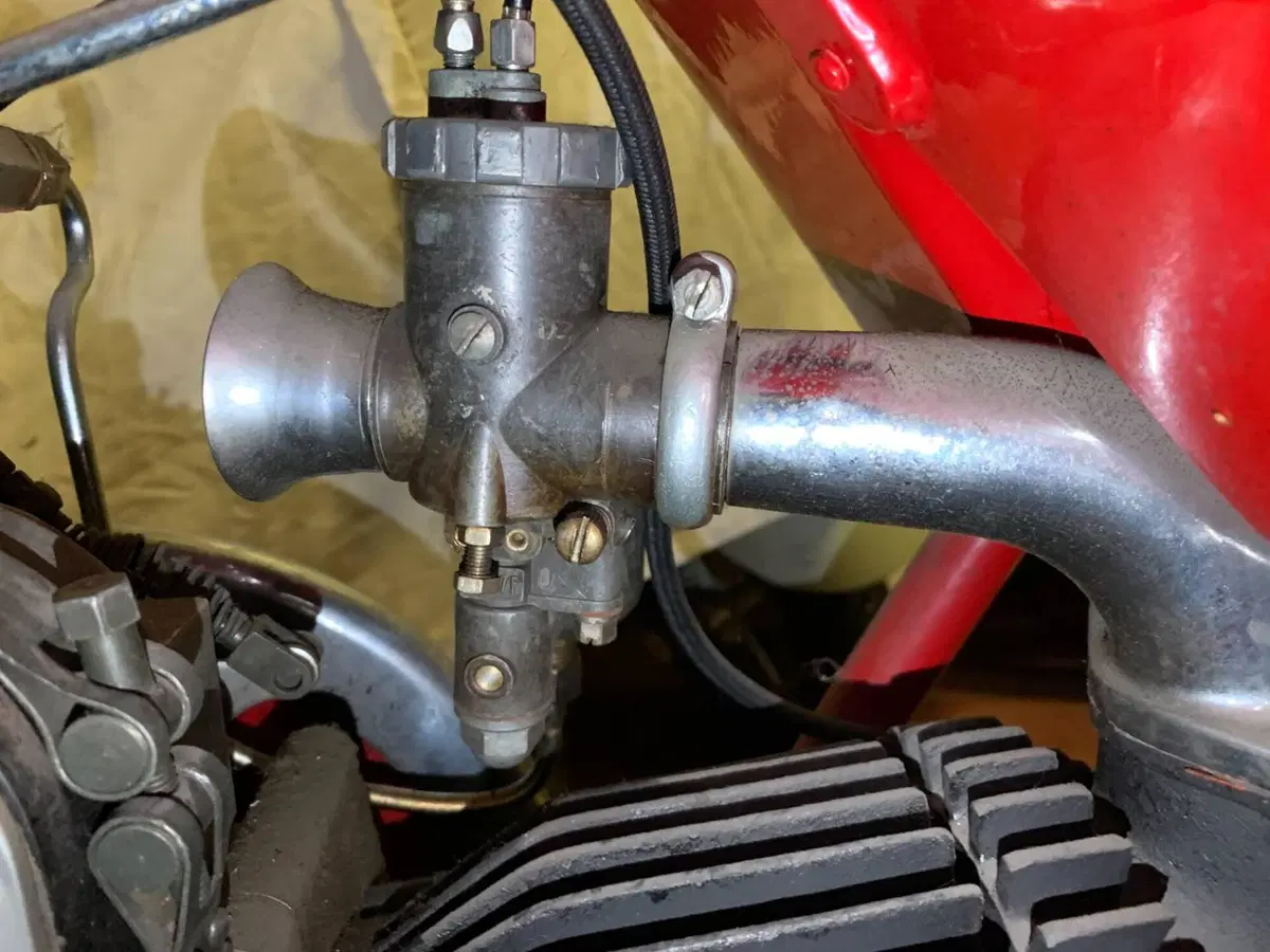 Moto Guzzi V 500 bitubo (10)