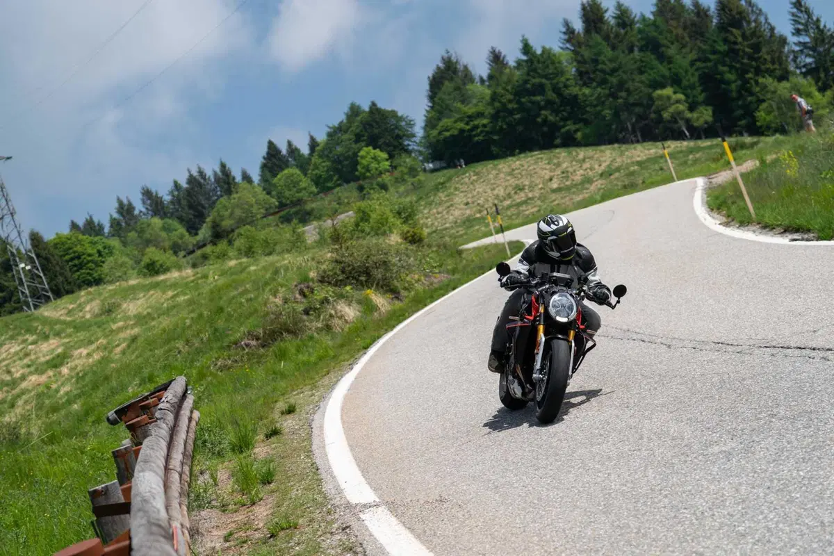 Nuove moto e nuovo stabilimento: ecco il futuro di MV Agusta a Schiranna [VIDEO & GALLERY] (24)