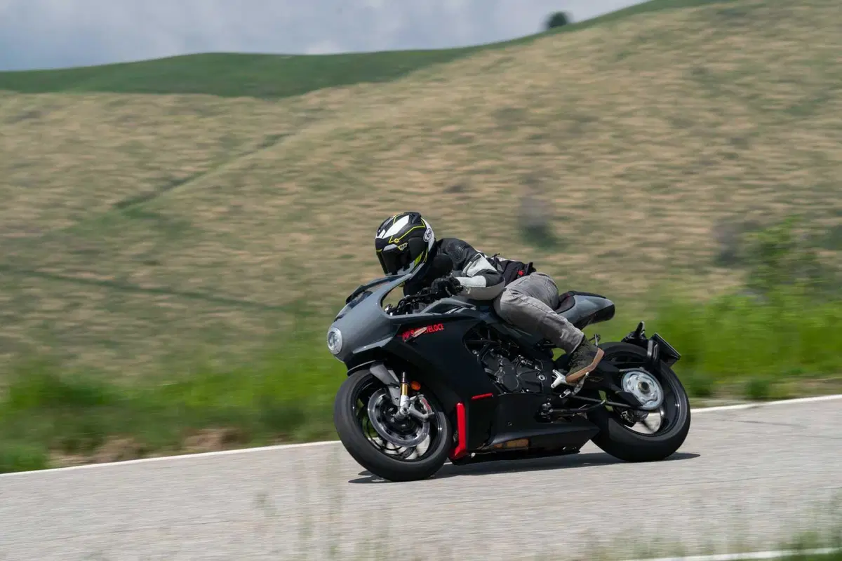Nuove moto e nuovo stabilimento: ecco il futuro di MV Agusta a Schiranna [VIDEO & GALLERY] (26)