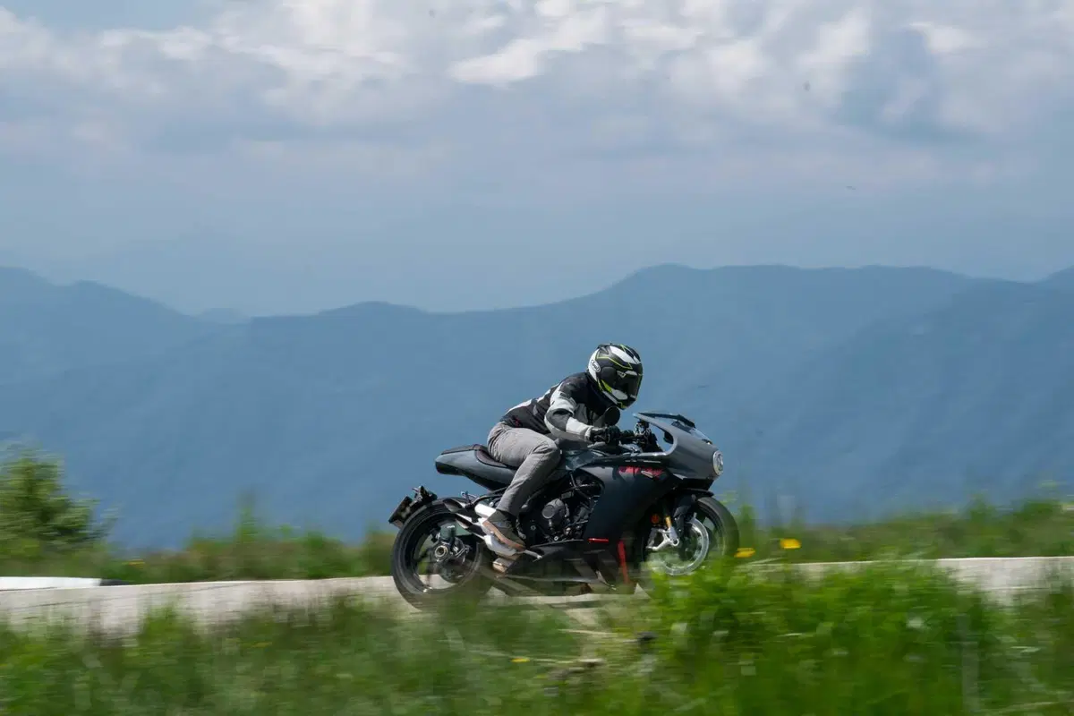 Nuove moto e nuovo stabilimento: ecco il futuro di MV Agusta a Schiranna [VIDEO & GALLERY] (25)
