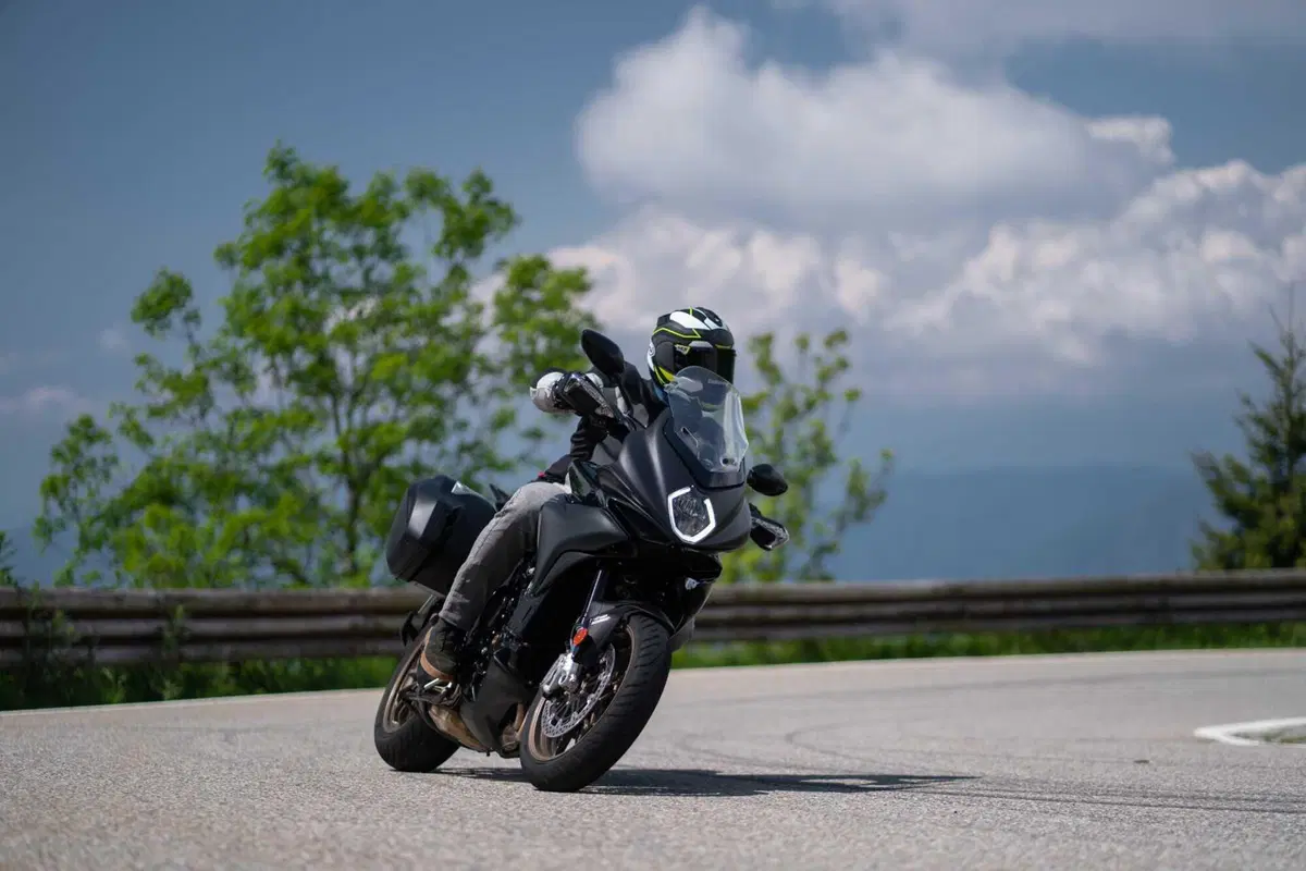 Nuove moto e nuovo stabilimento: ecco il futuro di MV Agusta a Schiranna [VIDEO & GALLERY] (28)