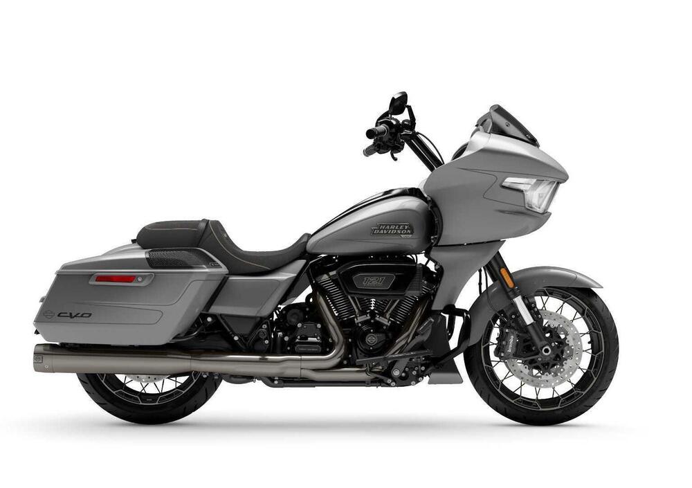 Harley-Davidson CVO Road Glide (2023) (2)