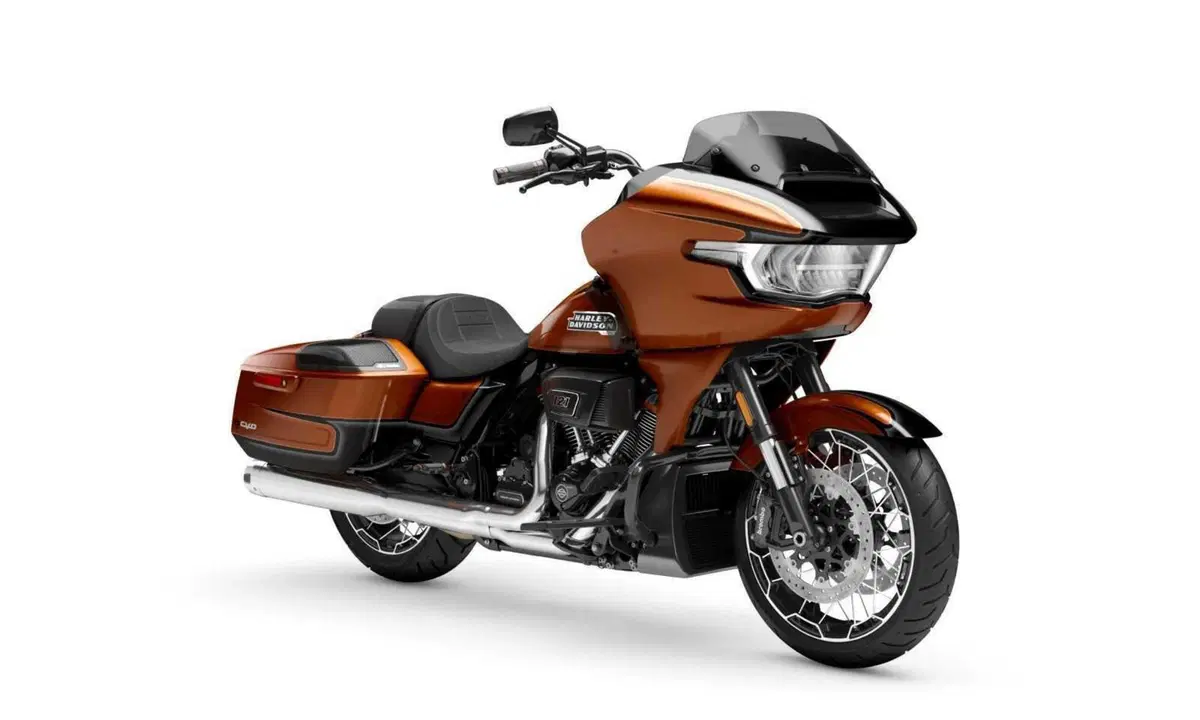 Harley-Davidson CVO - Custom Vehicle Operations CVO Road Glide (2023) (5)
