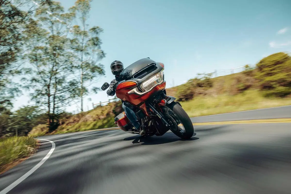 Arrivano le CVO 2023! Harley-Davidson svela l'ultima veste sportiva del Milwaukee-Eight 121 [GALLERY] (10)