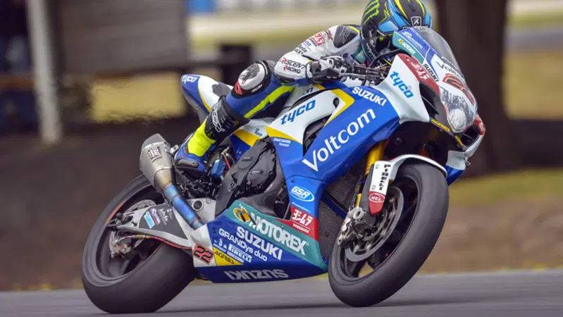 Phillip Island, FP1: Lowes in testa