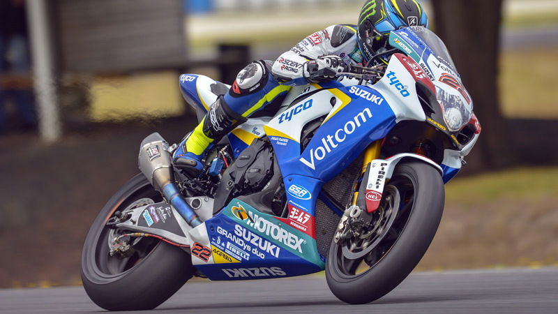 Phillip Island, FP1: Lowes in testa