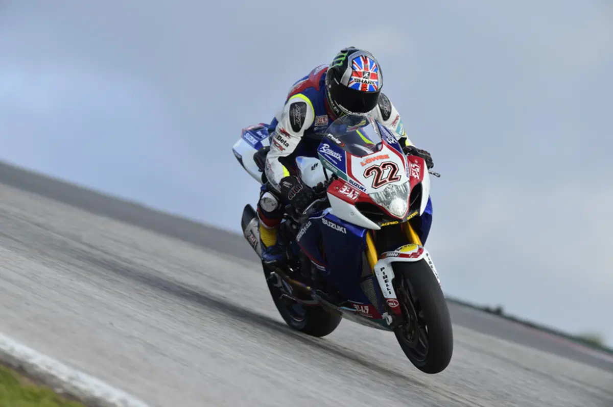 Lowes chiude in testa la prima giornata di qualifiche SBK a Phillip Island