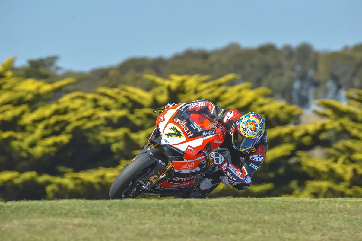 Troy Bayliss, Ducati: «Inizio a sentirmi più a mio agio» (4)