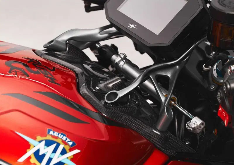 MV Agusta Rush 1000 Rush 1000 (2023 - 26) (12)