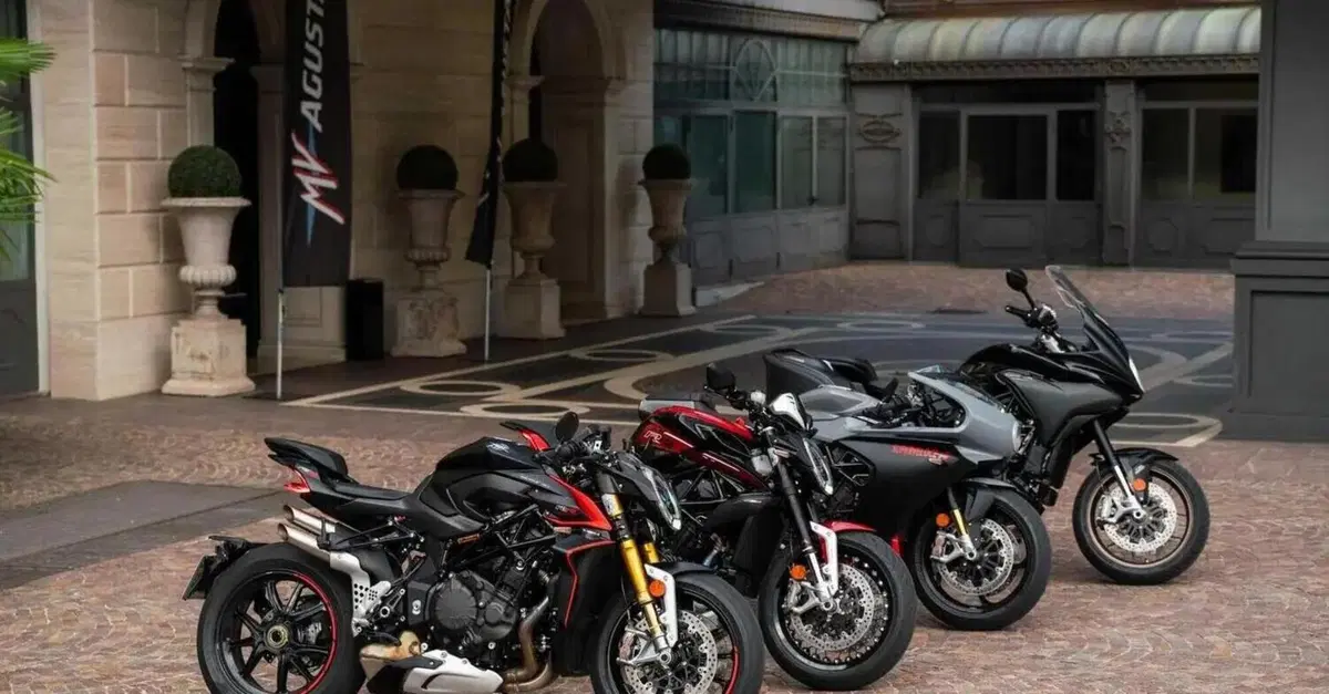 Nuovo listino MV Agusta 2023: nuova Rush e arriva la serie "R"