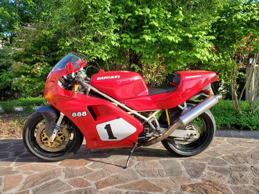Ducati 888 SP4 (3)
