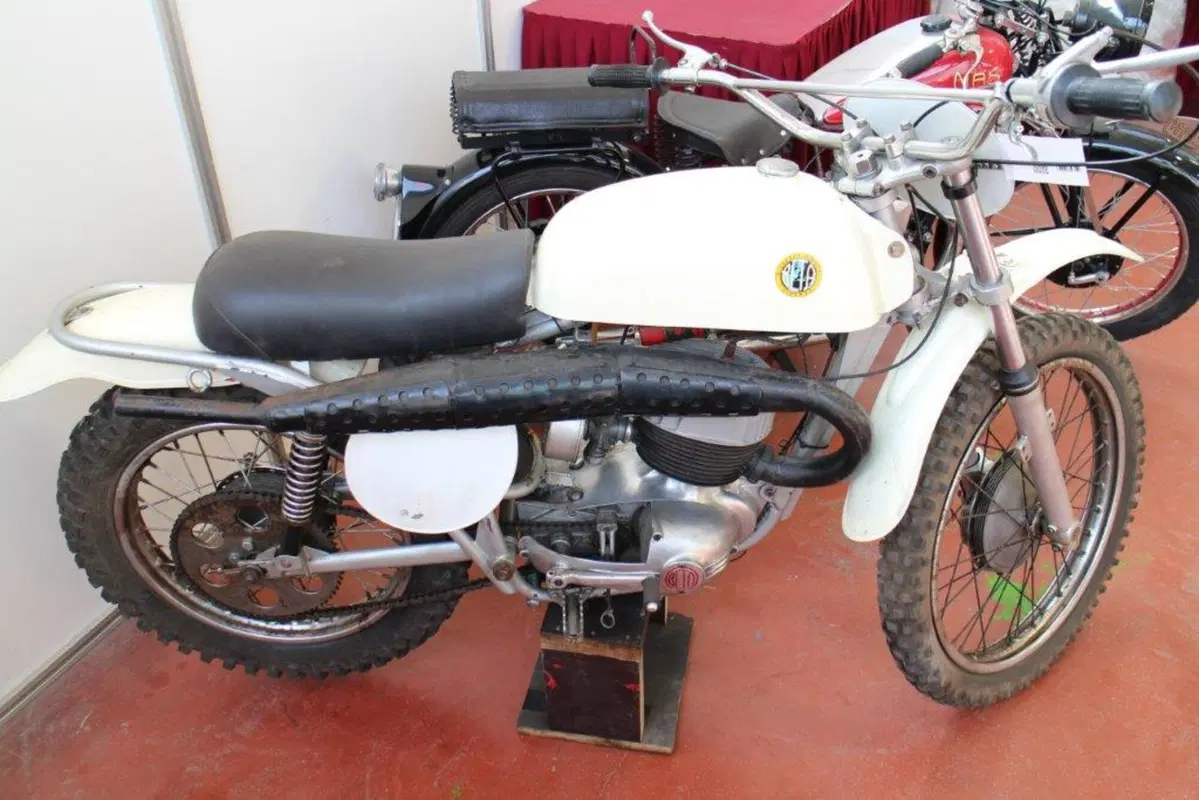 A Novegro fra moto da comprare e stranezze varie (28)