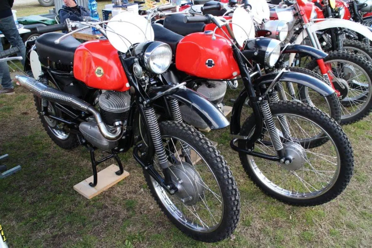 A Novegro fra moto da comprare e stranezze varie (56)