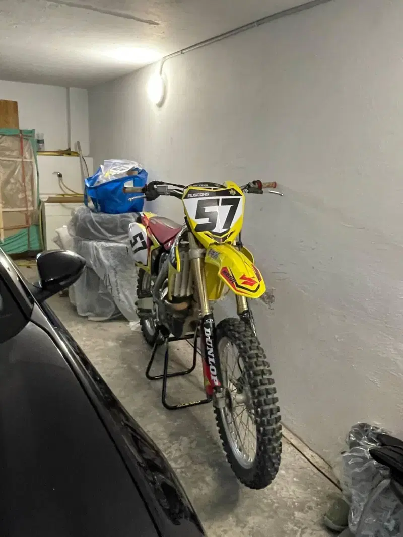 Suzuki RM-Z 250 (2014)
