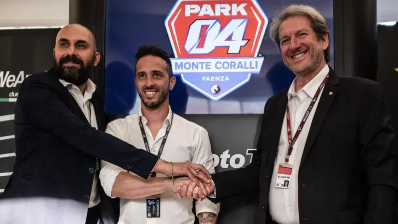 FMI e Andrea Dovizioso firmano l'accordo con il Comune di Faenza per Nuovo Centro Tecnico per il fuoristrada