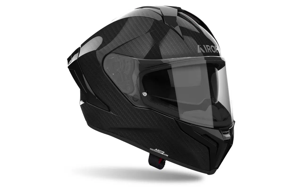 Airoh presenta il suo nuovo top di gamma stradale: Matryx (12)