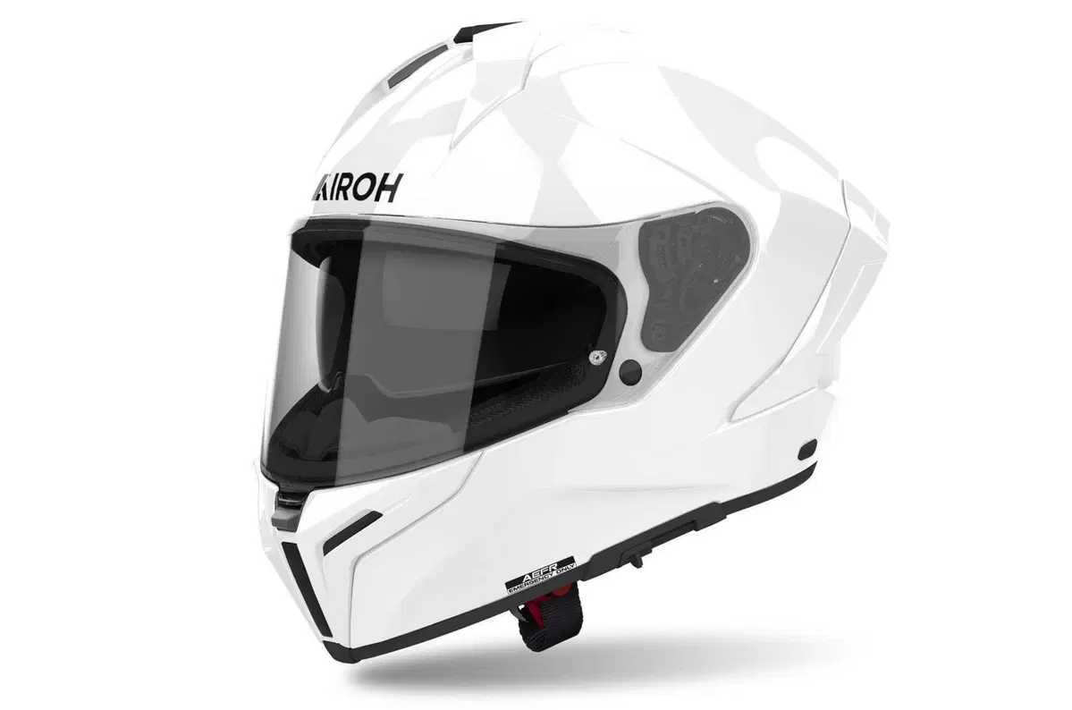 Airoh presenta il suo nuovo top di gamma stradale: Matryx (23)