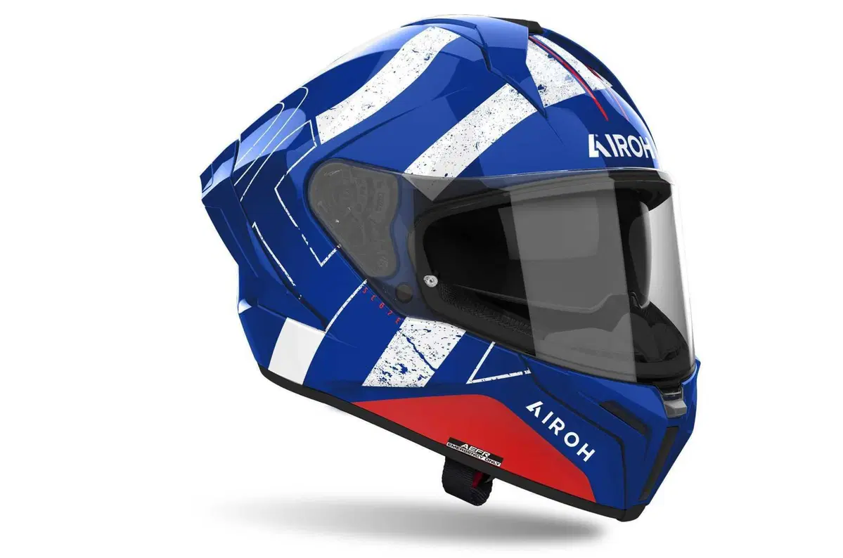 Airoh presenta il suo nuovo top di gamma stradale: Matryx (25)