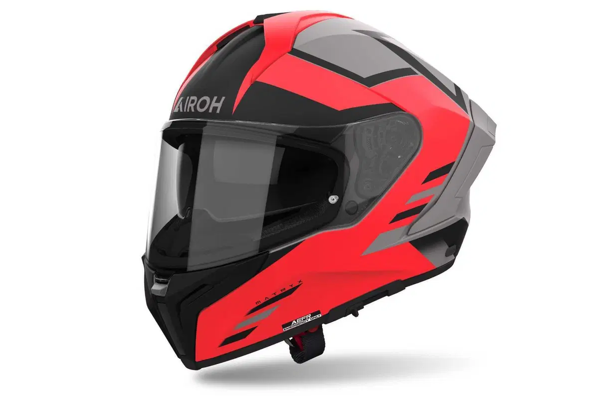 Airoh presenta il suo nuovo top di gamma stradale: Matryx (33)