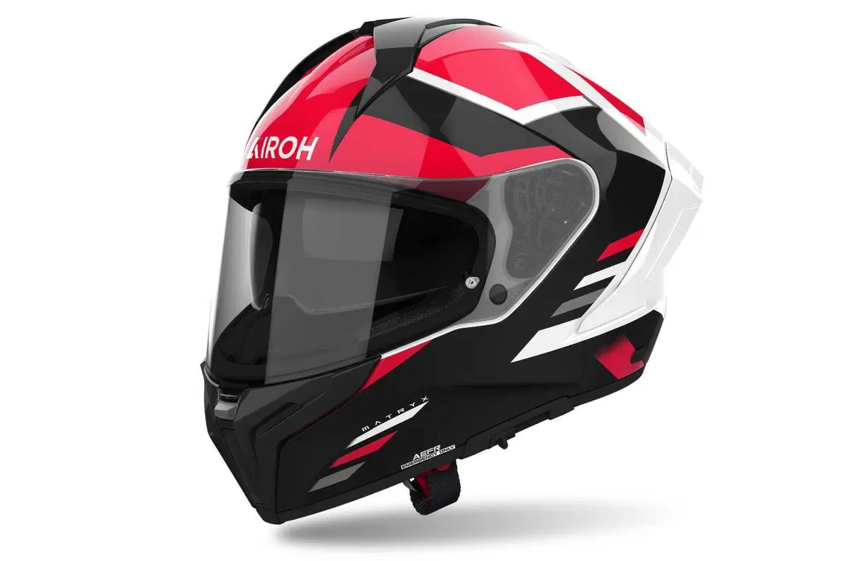 Airoh presenta il suo nuovo top di gamma stradale: Matryx (35)