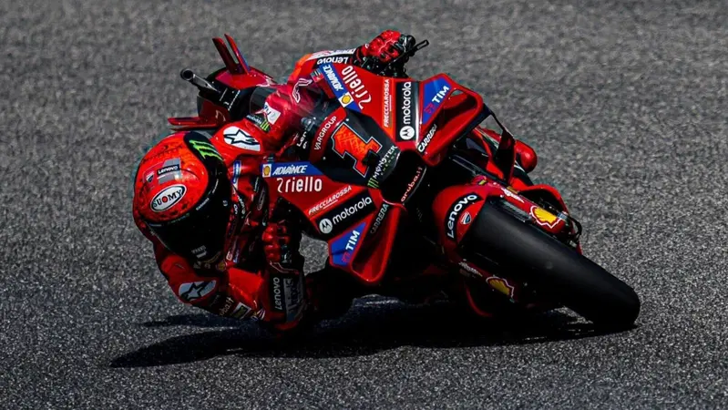 MotoGP 2023. GP d'Italia al Mugello. Pecco Bagnaia: &ldquo;Marco Bezzecchi mi aveva dato paga con la Panigale, dovevo ridargliela&rdquo;