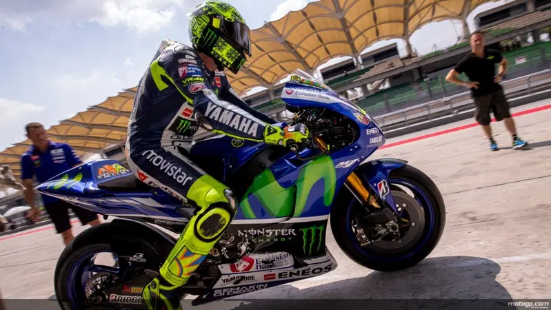 MotoGP. I test di Sepang 2. Rossi &egrave; il pi&ugrave; veloce nel Day 1