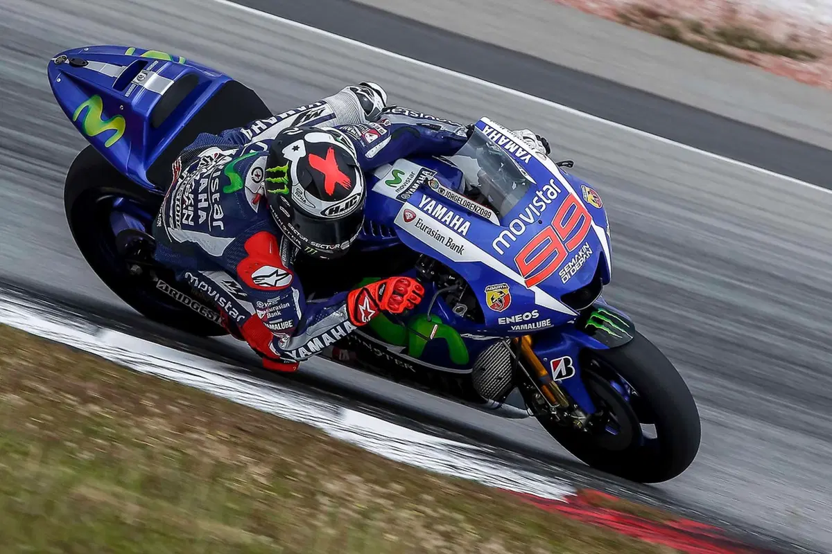 Rossi (8)