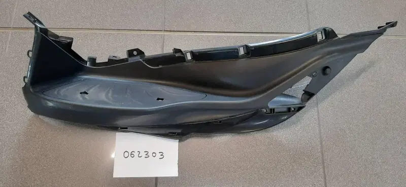 Pedana sinistra per Piaggio Medley 125/150