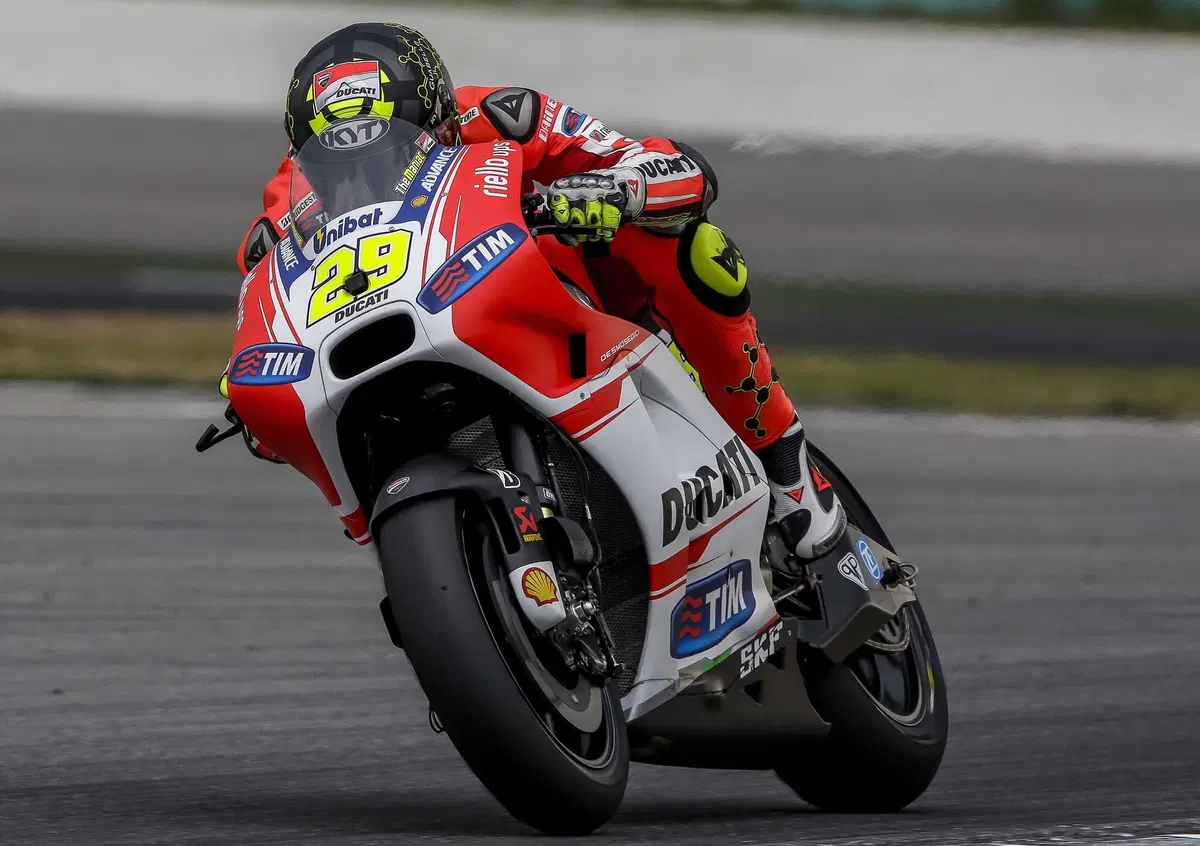 Ducati GP15: "Veloce e affidabile"