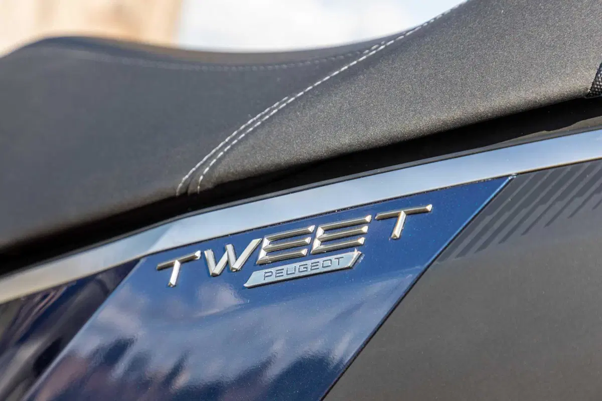 Prova nuovo Peugeot Tweet: look più graffiante, dotazione più completa [VIDEO e GALLERY] (42)