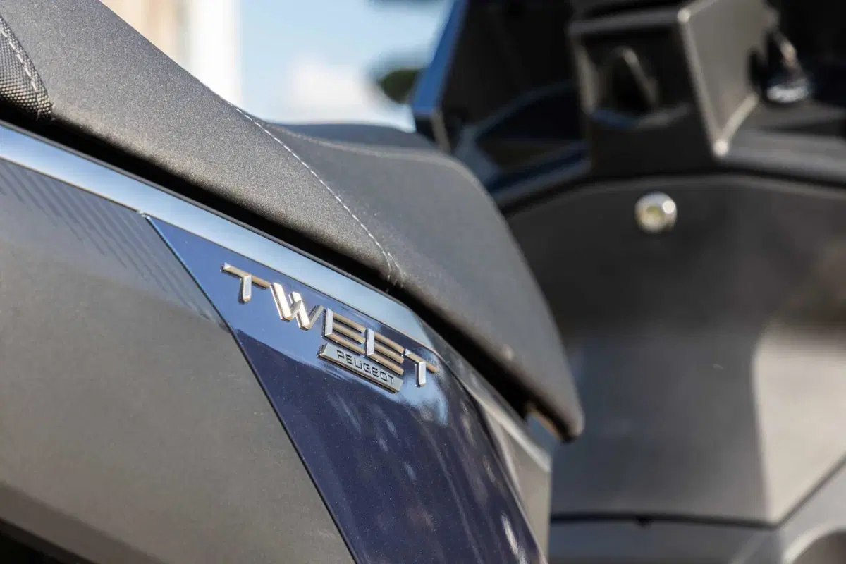 Prova nuovo Peugeot Tweet: look più graffiante, dotazione più completa [VIDEO e GALLERY] (53)