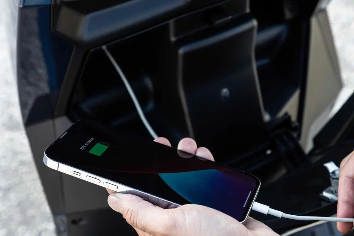 Prova nuovo Peugeot Tweet: look più graffiante, dotazione più completa [VIDEO e GALLERY] (66)