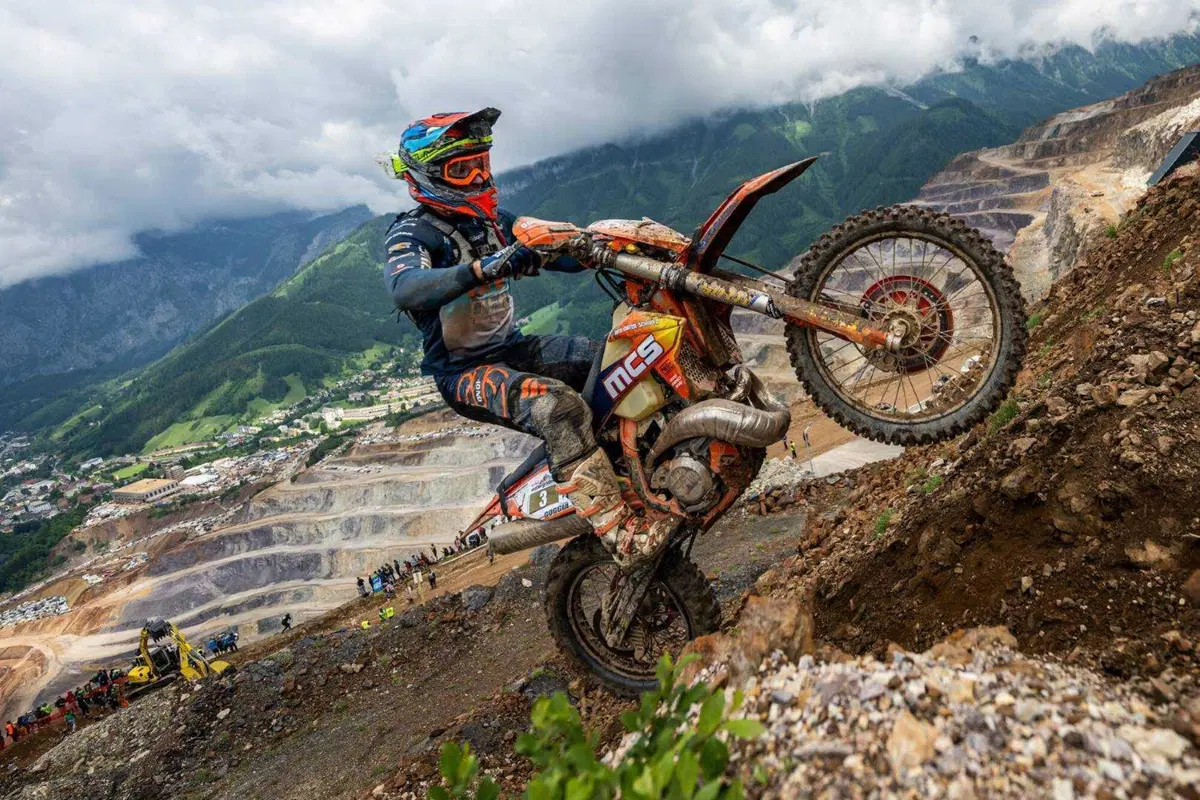 Hard Enduro. Erzberg. Lettenbichler Batte Di Nuovo il Gigante di Ferro (16)