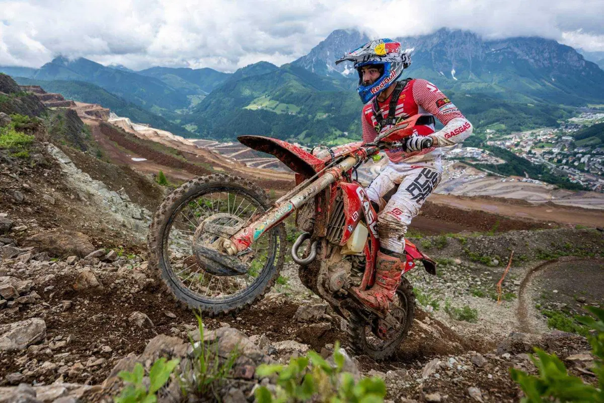 Hard Enduro. Erzberg. Lettenbichler Batte Di Nuovo il Gigante di Ferro (20)