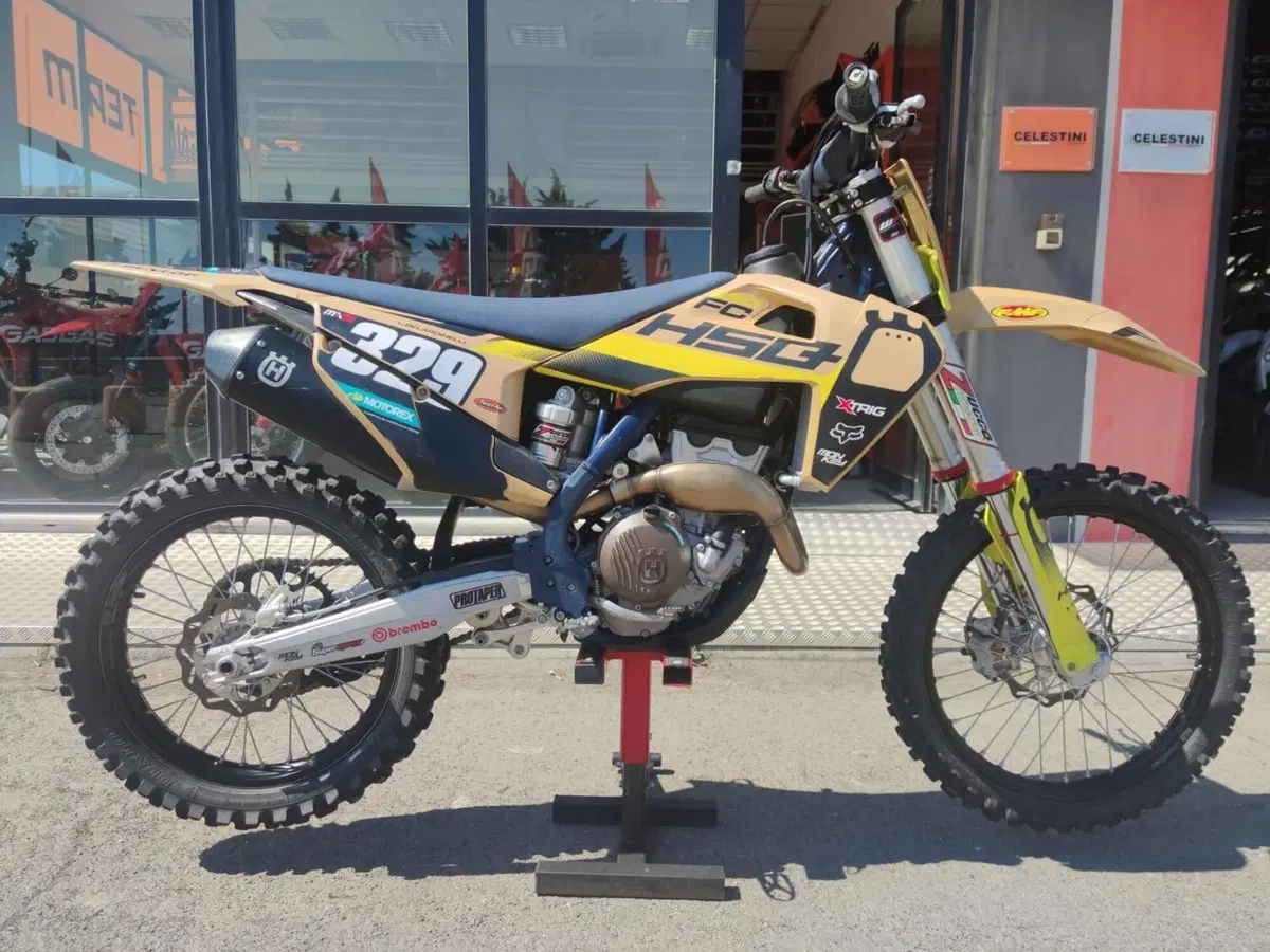 Husqvarna FC 250 (2022) (2)