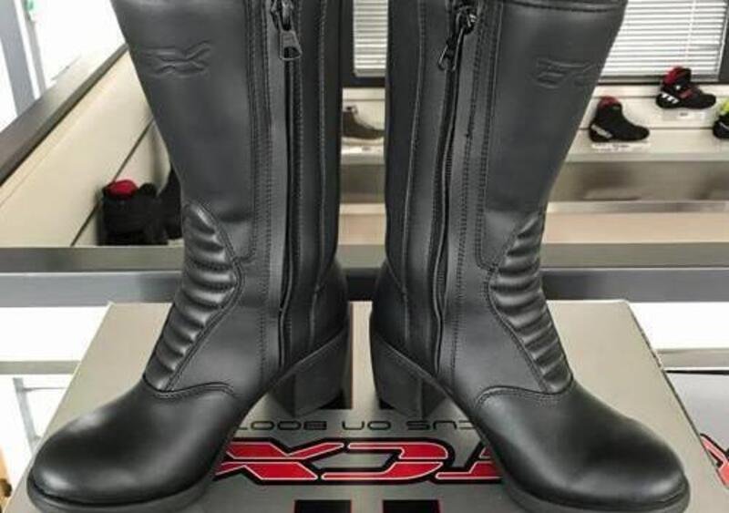 Vendo Stivali donna Tcx LADY CLASSIC WP Tcx focus on boots a Porto Viro  (codice 9193242) 