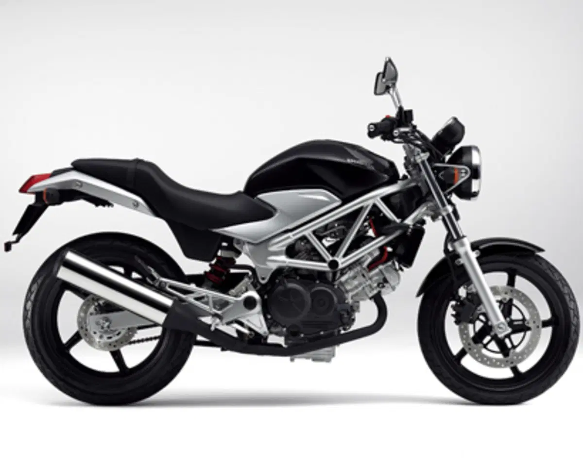 Honda VTR 250 VTR 250 (1997 - 04) (2)