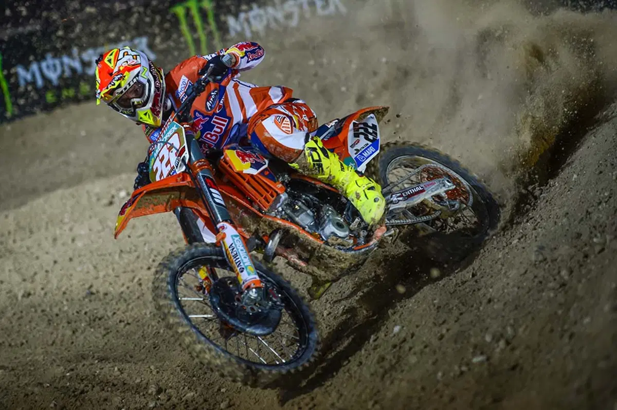 Il mondiale Motocross al via in Qatar. Cairoli contro tutti (2)