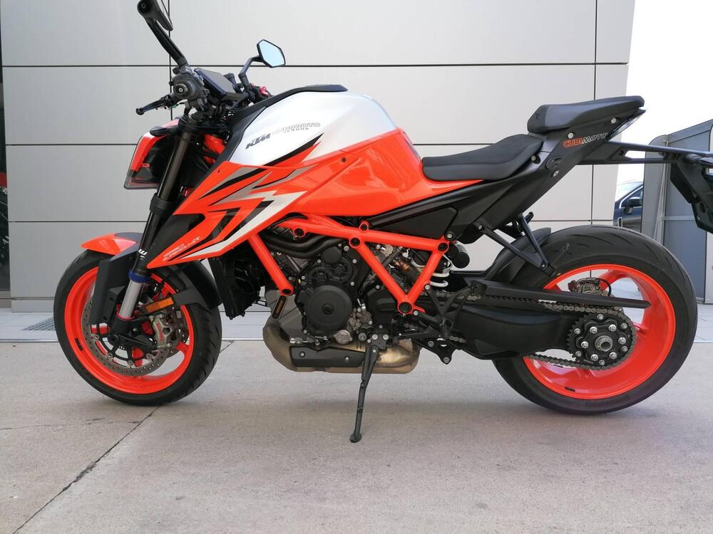 KTM 1290 Super Duke R Evo (2022 - 23) (5)