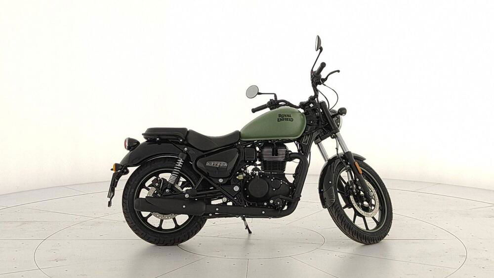 Royal Enfield Meteor 350 Fireball (2021 - 24) (5)