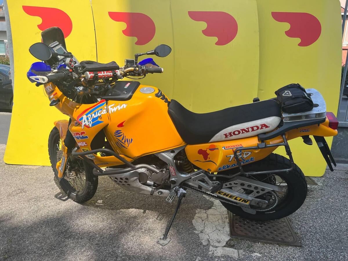 Vendo Yamaha AFRICA TWIN NXR 750 (1990-91) d'epoca a Milano (codice ...