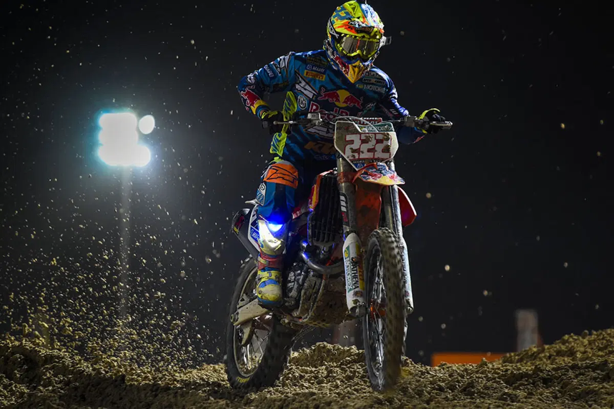 MXGP. vincono Gara 2 sulla pista del Qatar