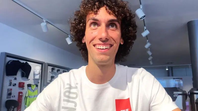 MotoGP 2023. Alex Rins si racconta (prima dell'infortunio): "Ecco perch&eacute; sono diventato vegetariano e faccio meditazione" [VIDEO]